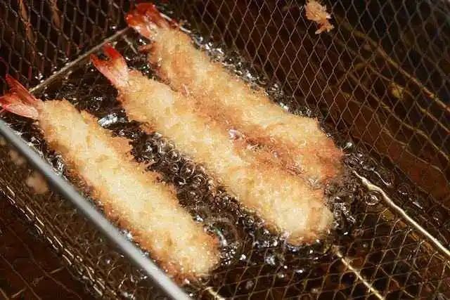 外阴白斑患者的饮食要注意什么呢?
