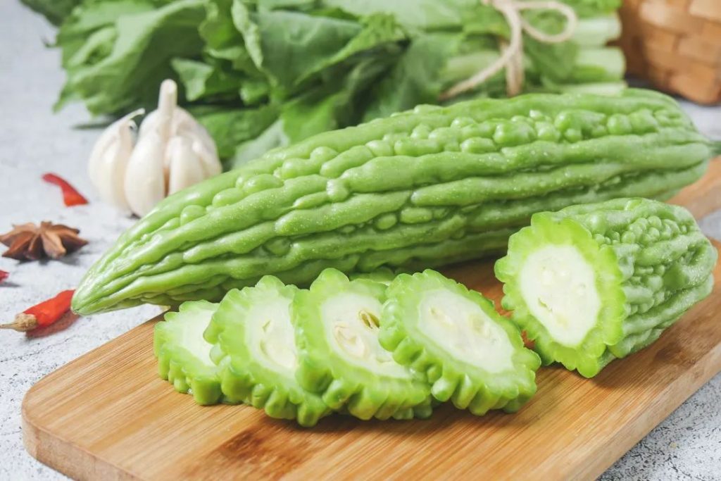 外阴白斑患者在夏季吃苦都有哪些好处?